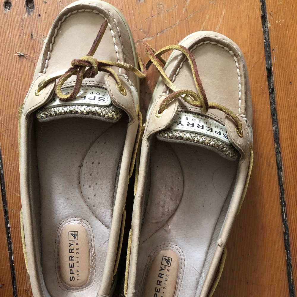 Sperry - Picture 3 of 4